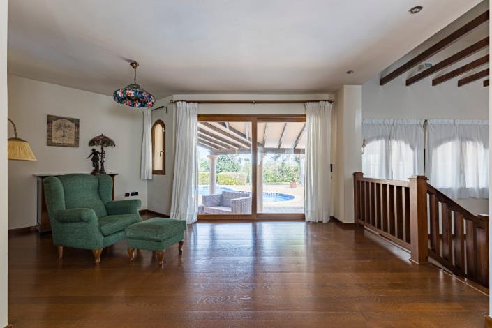 Image No.16-6 Bed Villa / Detached for sale