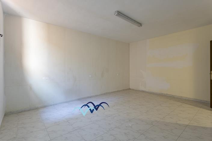 Image No.35-3 Bed Semi-Detached for sale