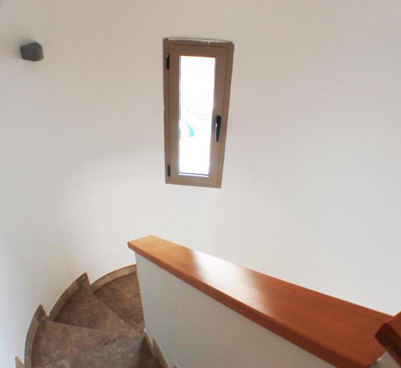 Image No.33-4 Bed Villa / Detached for sale