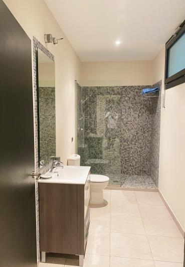 Image No.26-5 Bed Villa / Detached for sale