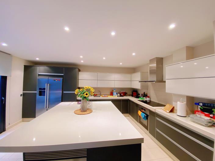 Image No.16-5 Bed Villa / Detached for sale