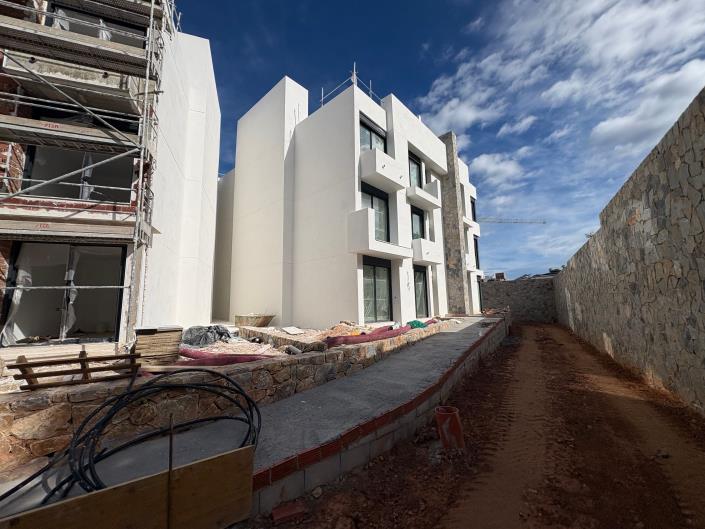 Image No.6-2 Bed Apartment for sale