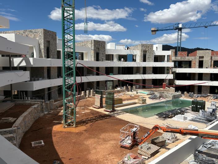 Image No.28-2 Bed Apartment for sale