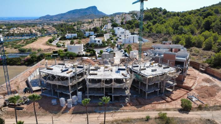 Image No.3-3 Bed Apartment for sale