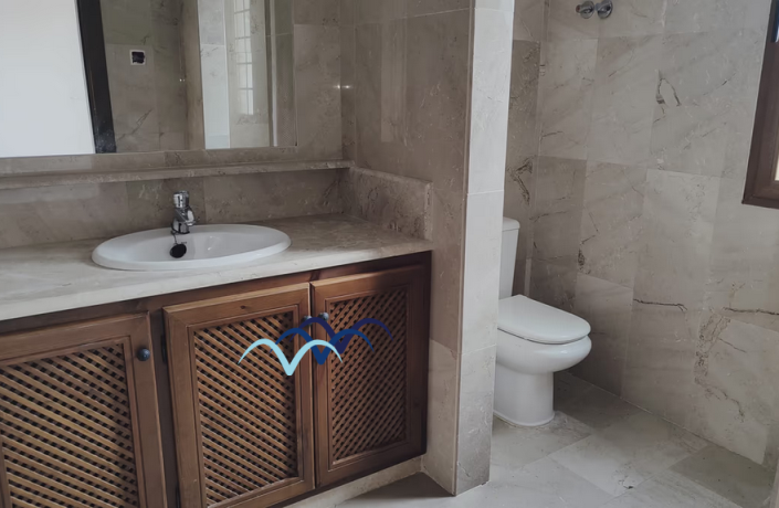 Image No.32-2 Bed Semi-Detached for sale