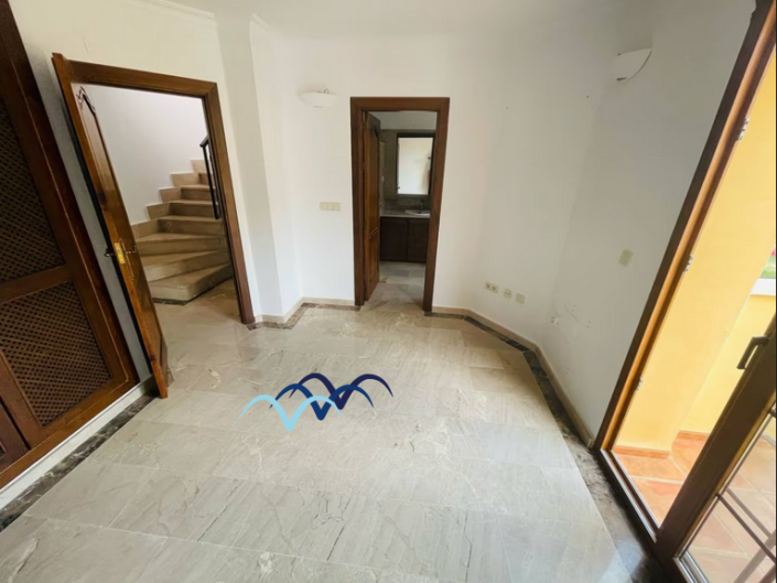 Image No.30-2 Bed Semi-Detached for sale