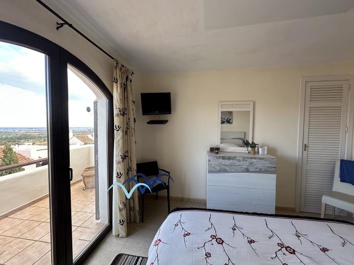 Image No.17-4 Bed Villa / Detached for sale