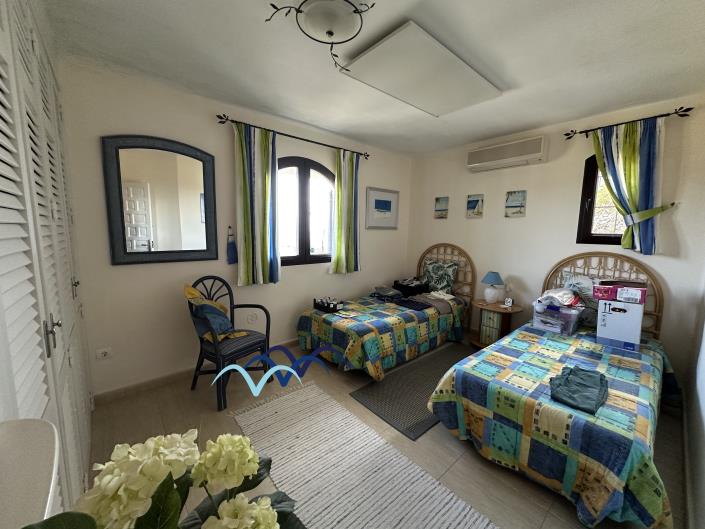 Image No.24-4 Bed Villa / Detached for sale