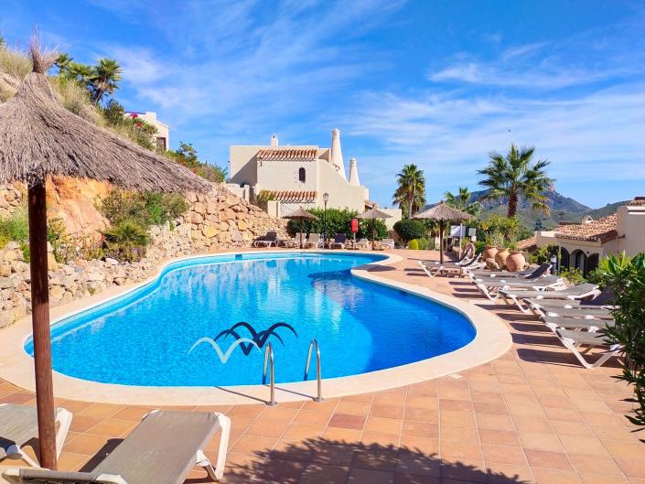 Image No.31-4 Bed Villa / Detached for sale