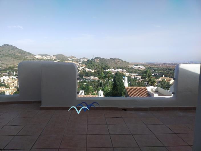 Image No.10-4 Bed Villa / Detached for sale