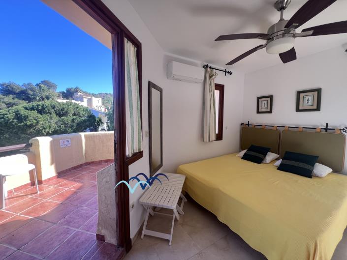 Image No.29-4 Bed Semi-Detached for sale