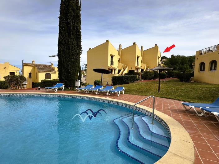 Image No.36-4 Bed Semi-Detached for sale