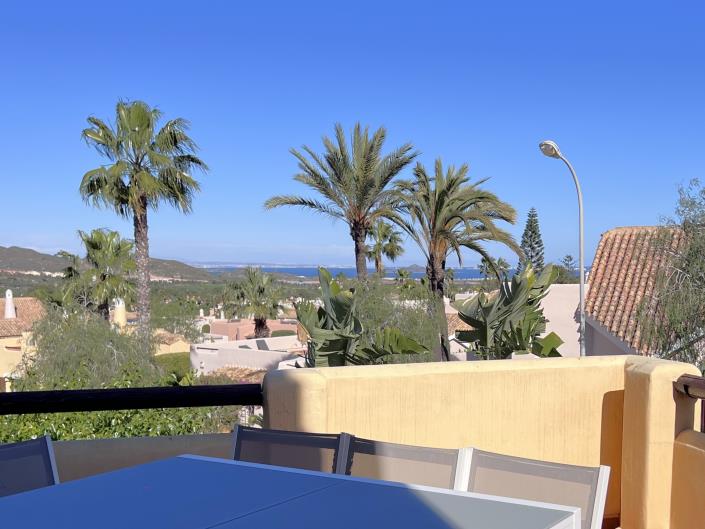 Image No.10-4 Bed Semi-Detached for sale