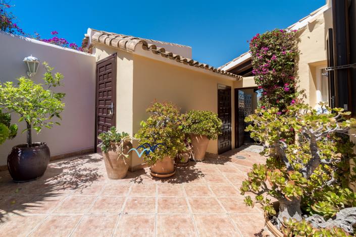 Image No.43-3 Bed Villa / Detached for sale