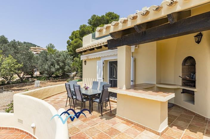 Image No.18-4 Bed Village House for sale