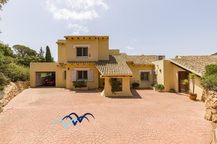 Image No.3-4 Bed Village House for sale