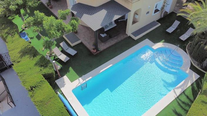 Image No.36-5 Bed Villa / Detached for sale