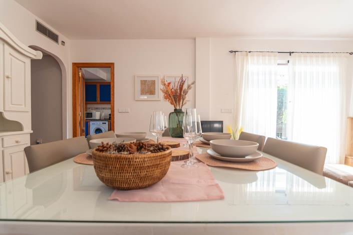 Image No.9-3 Bed Semi-Detached for sale