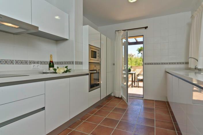 Image No.4-2 Bed Apartment for sale