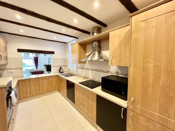 LH17-kitchen