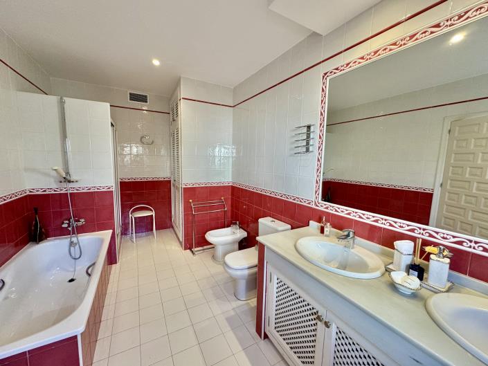 Image No.12-Villa / Détaché de 4 chambres à vendre à La Manga Club