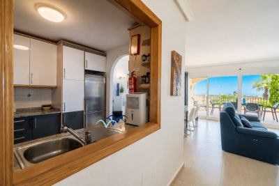LO-6G-kitchen-hatch