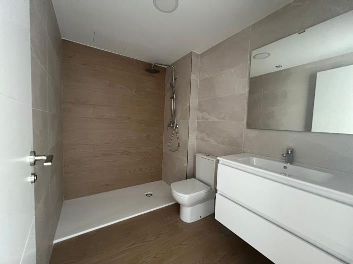 Image No.23-2 Bed Duplex for sale