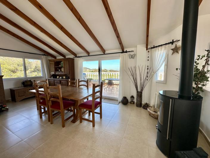 Image No.6-4 Bed Villa / Detached for sale