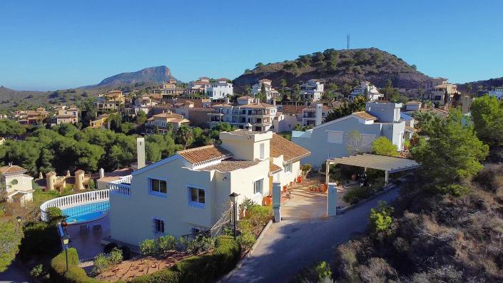 Image No.21-4 Bed Villa / Detached for sale