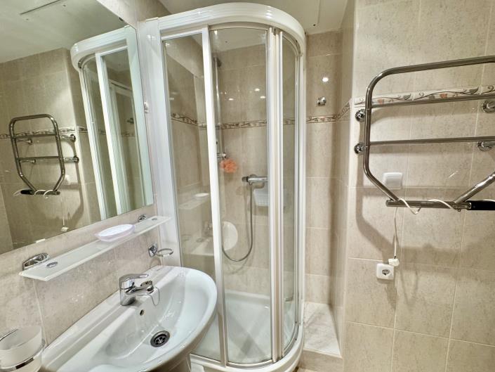 Image No.13-2 Bed Apartment for sale