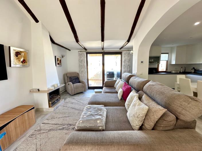 Image No.10-3 Bed Villa / Detached for sale