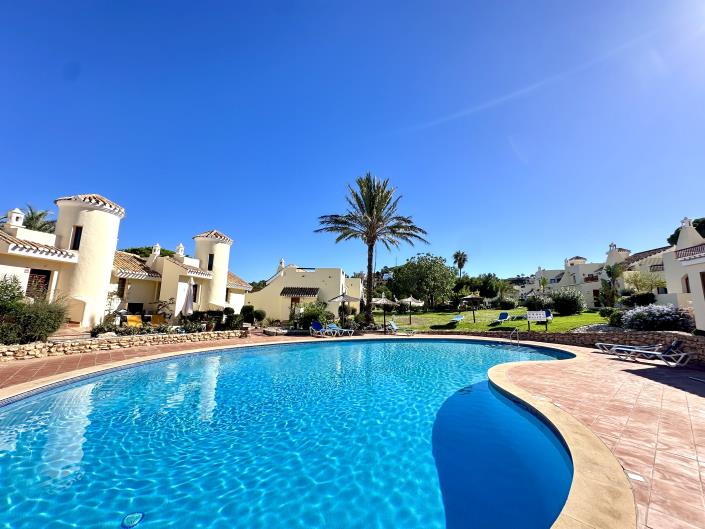 Image No.26-3 Bed Villa / Detached for sale