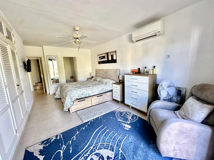 Image No.16-3 Bed Villa / Detached for sale