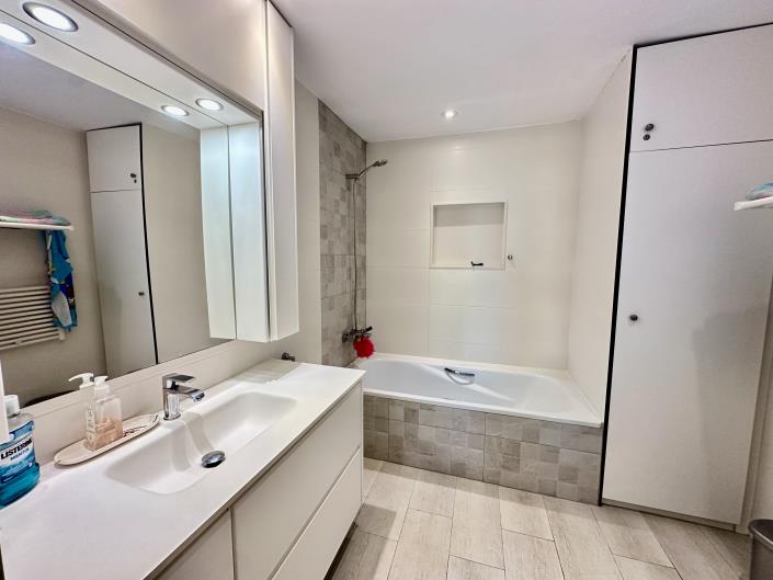 Image No.17-3 Bed Villa / Detached for sale