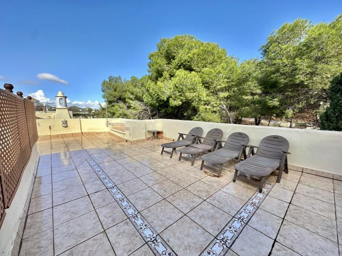 Image No.6-3 Bed Villa / Detached for sale