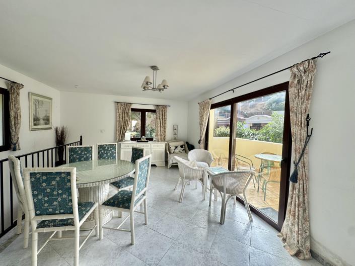 Image No.13-3 Bed Villa / Detached for sale