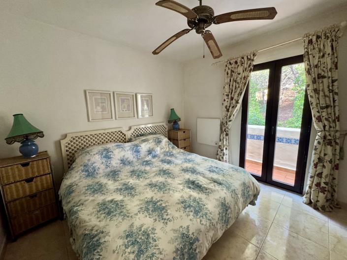 Image No.20-3 Bed Villa / Detached for sale