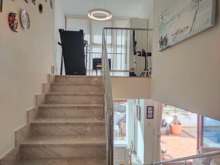 Image No.18-4 Bed Villa / Detached for sale