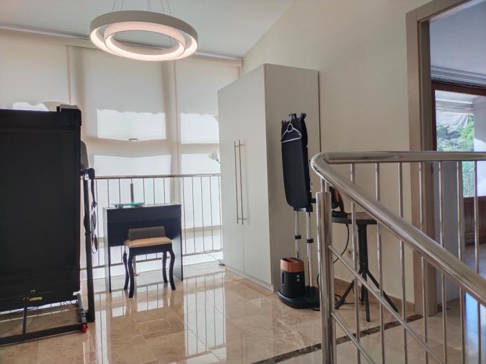 Image No.26-4 Bed Villa / Detached for sale