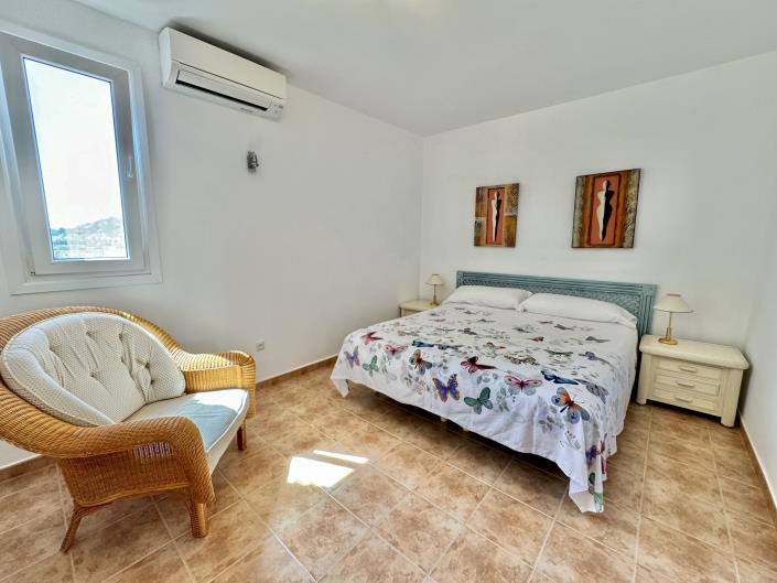 Image No.8-2 Bed Apartment for sale