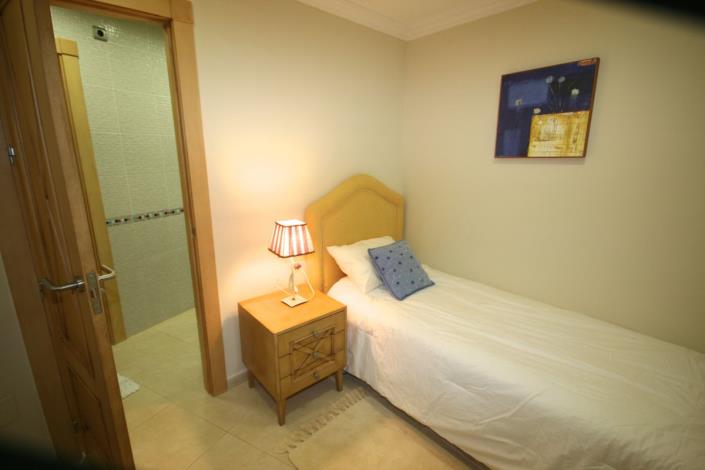 Image No.17-3 Bed Apartment for sale