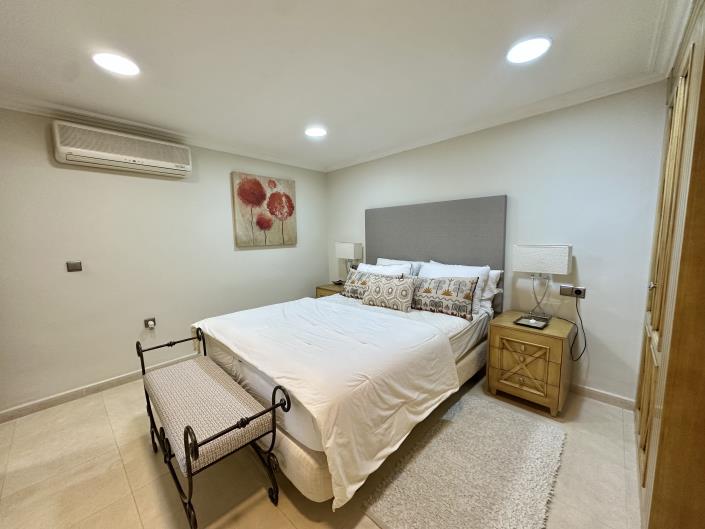 Image No.12-3 Bed Apartment for sale