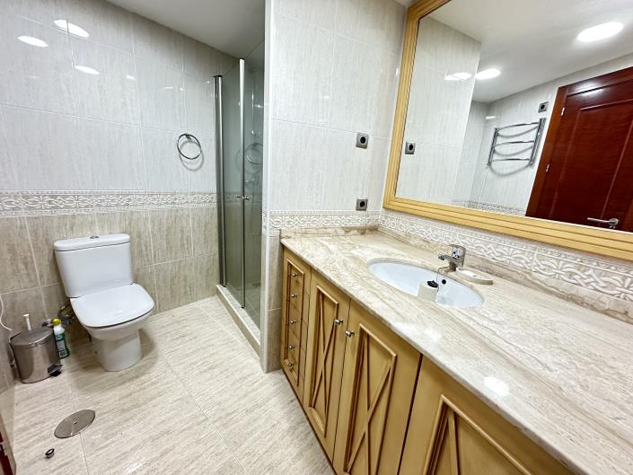 Image No.14-3 Bed Apartment for sale