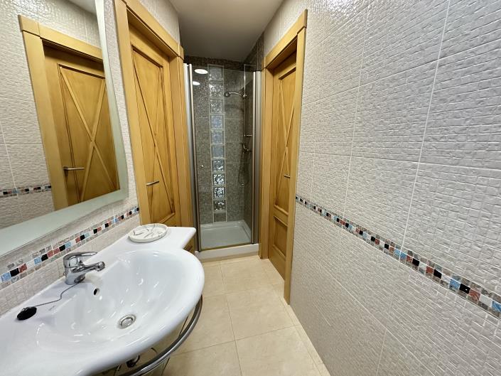 Image No.22-3 Bed Apartment for sale