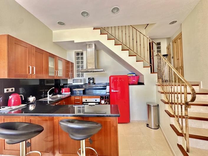 Image No.7-3 Bed Apartment for sale