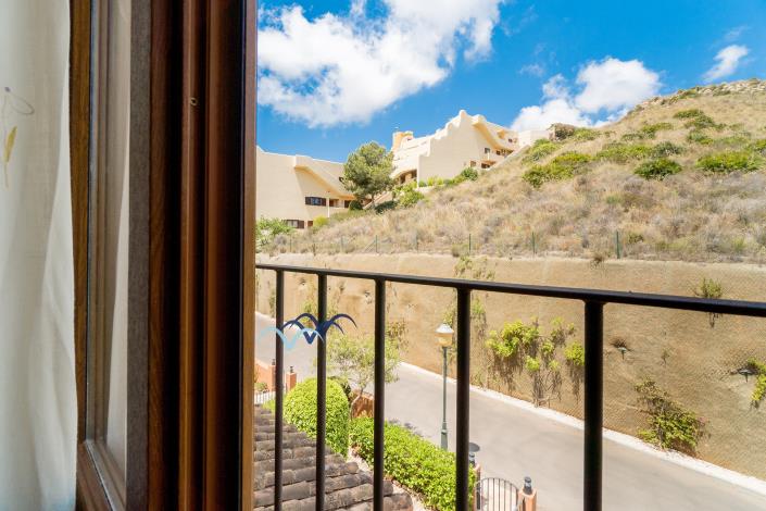 Image No.35-5 Bed Chalet for sale