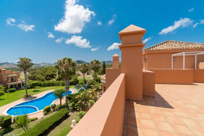 Image No.58-5 Bed Chalet for sale