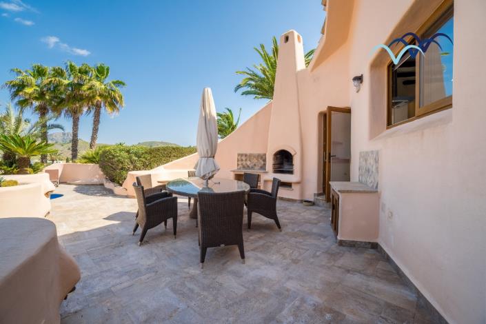 Image No.16-4 Bed Villa / Detached for sale