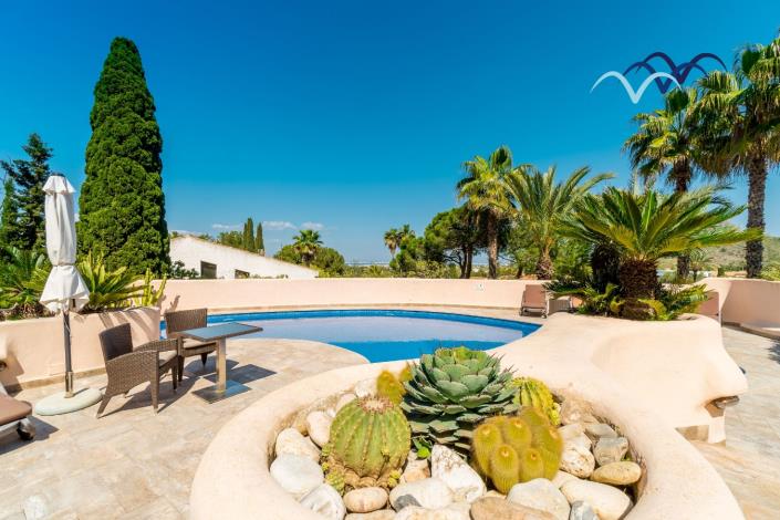 Image No.22-4 Bed Villa / Detached for sale