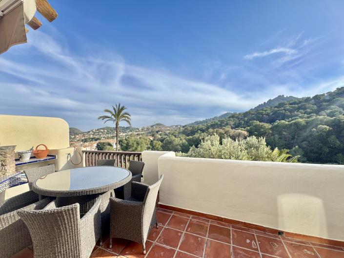 Image No.8-3 Bed Villa / Detached for sale